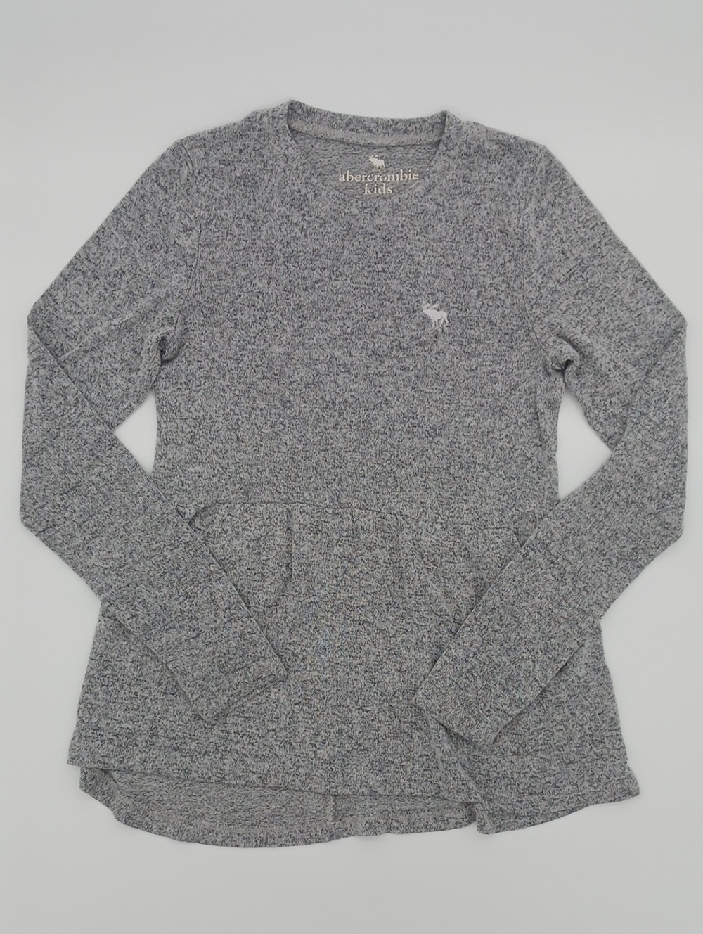 Abercrombie Kids Grey Girls Long Sleeve Shirt (Size 13/14)